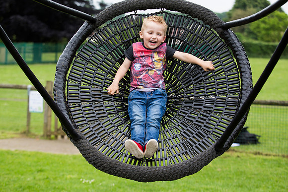 Boy-swing-park