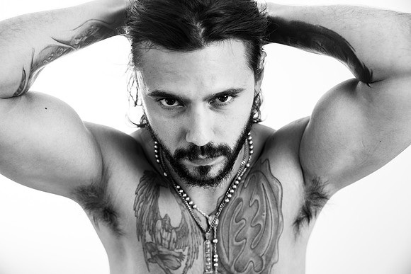 Male-studio-portrait-headshot