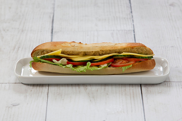 Cafe Aroma_Cheese salad baguette