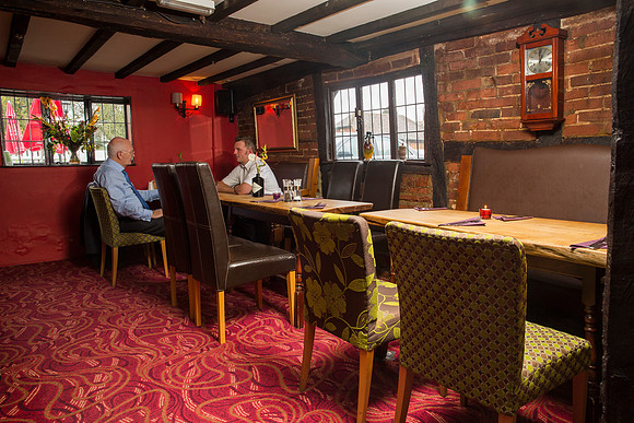 The Greyhound, Reading (8)