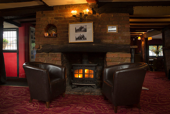 The Greyhound, Reading (20)