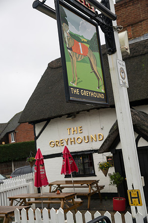The Greyhound, Reading (3)