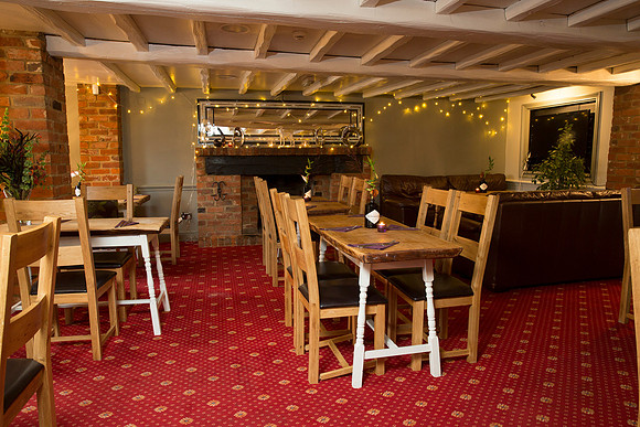 The Greyhound, Reading (26)